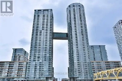Lakeview Downtown 1 Den Bedroom in Cityplace (Spadina/Front Image# 1