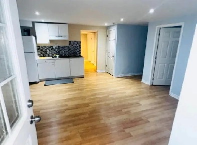 Basment for rent Barrie 2 bedroom Image# 1