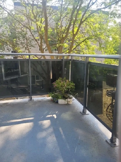 3 Bedrooms, 2 Washrooms Townhouse Image# 10