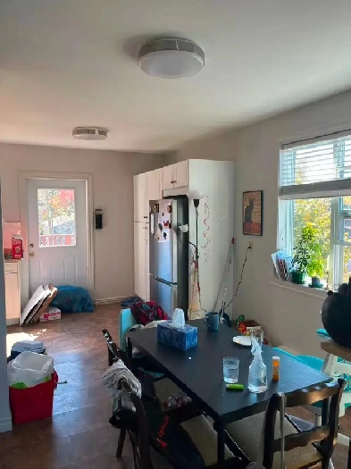 3 Beds 2 Baths-Apartment Image# 9