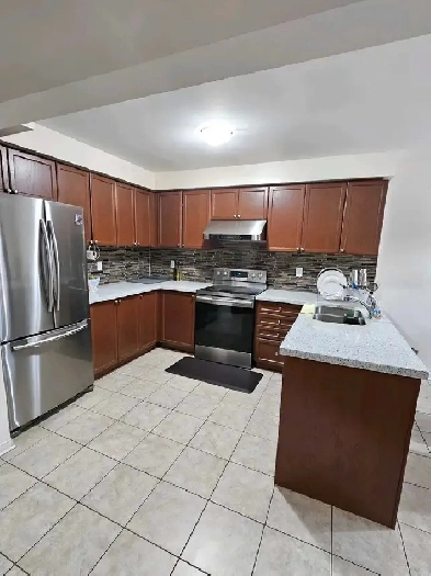 4 Bedroom house for rent Image# 3