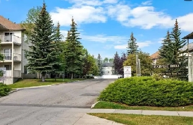 Harvest Pointe in Harvest Hills - Top Floor - Corner Unit Image# 1
