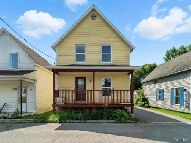 Spacious 4 bedrooms home in Masson-Angers - 4 chambres maison Image# 11