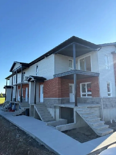 4 1/2  neuf Image# 1