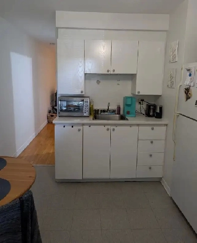 31/2 face au métro Préfontaine Image# 1