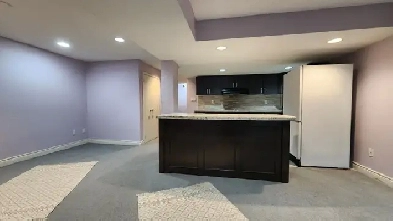 2-BR Spacious Walkout Basement Apartment Markham Prime Location Image# 1