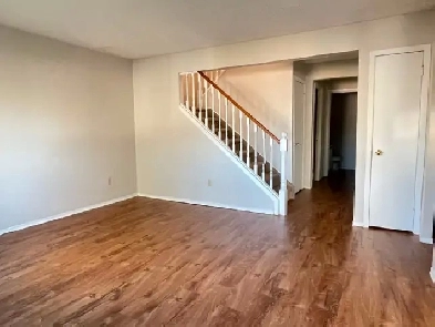 ATTN NEW RENTAL - 3 Bedroom - Steps To Public Transit Image# 1