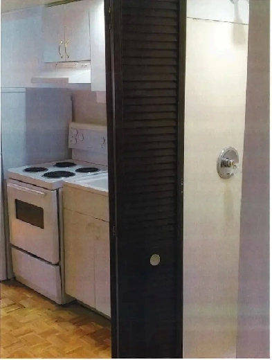 1 ½ à louer à Ahunstic, près de Henri-Bourassa! Image# 1