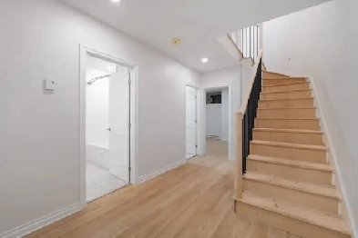 5½ (Plateau-Mont-Royal) À Pied Du Métro Laurier ! Image# 1