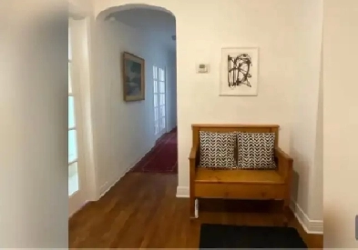 Grande chambre ensoleillée à louer proche de l'UdM Image# 1