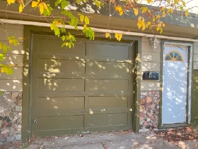 Attached single garage in Mount Pleasant for rent on Nov. 1 Image# 1