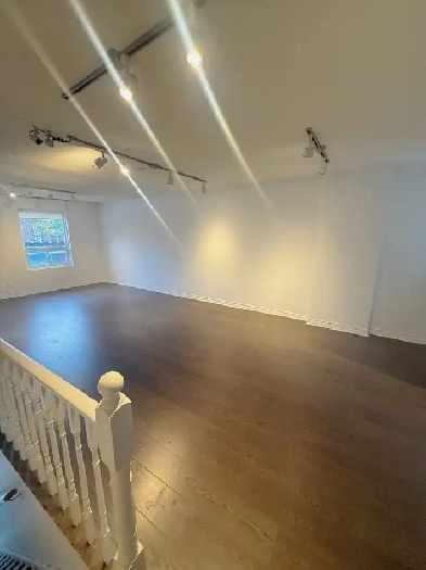 Salon / Studio for Rent — Room or Chair Rental (Available Now!) Image# 4