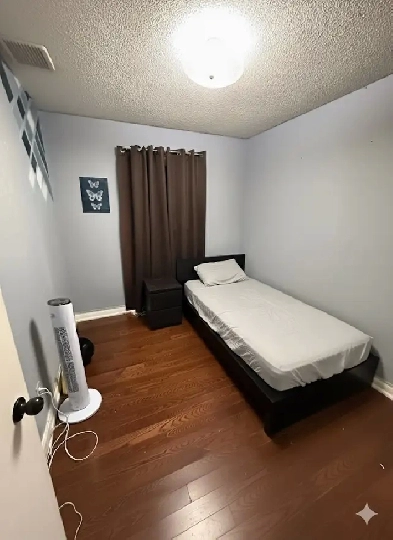 private furnished room for rent nov 1st Image# 1