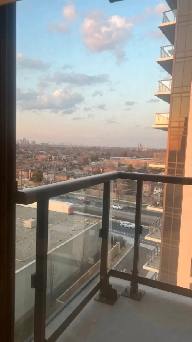 Modern & Furnished Condo for Rent – Vaughan (Free Internet & Pa Image# 1
