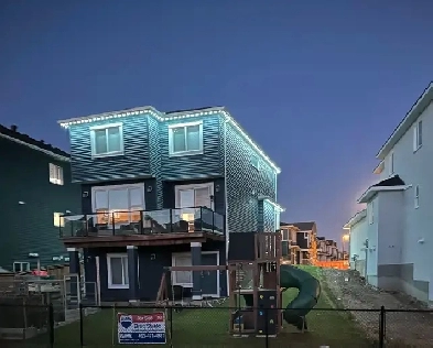 4 Bed 3.5bath House for sale in Chestermere Alberta. Image# 1