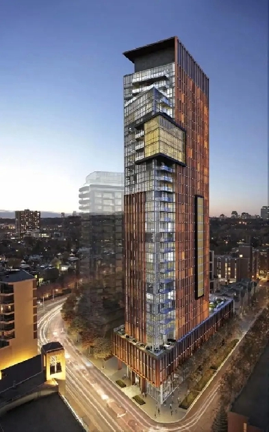 Almost New 1 Bedroom Luxury Condo at Yorkville: Davenport & Bay Image# 1