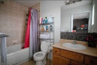 House for Rent – 3 Bed, 4 Bath Townhouse with Finished Basement Image# 1