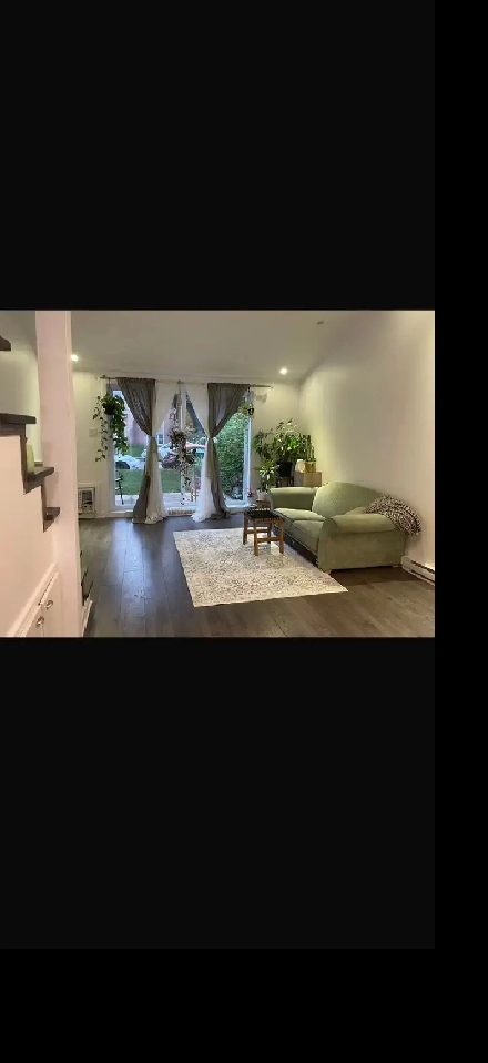 condo à louer Image# 8