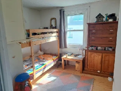 Grand 5 1/2 à l'Île Dupas ( à 2 minutes de Berthierville ) 1200$ Image# 1