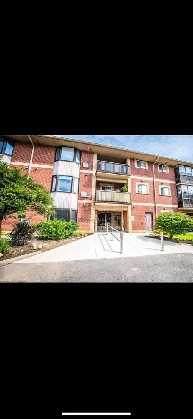 2 bedroom,  1 bathroom condo for rent. Image# 6