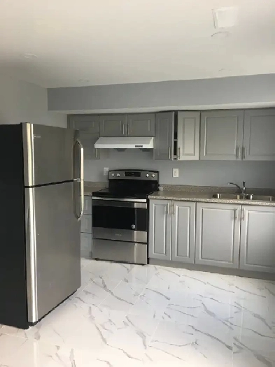Legal WalkOut Basement Room available to Rent in Brampton Image# 7