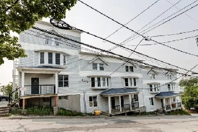 One bedroom unit apartment in downtown Sudbury for rent Image# 2