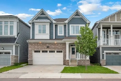 Beautiful House for Rent in Yorkville SW Calgary Image# 11