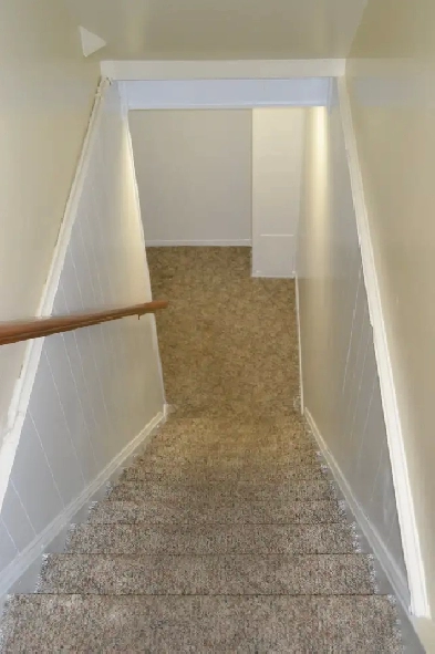 Partial-furnished 2 rooms basement apart- Scarborough - Students Image# 11