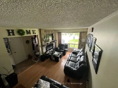 4 bed 2 bath house 1 November Image# 3