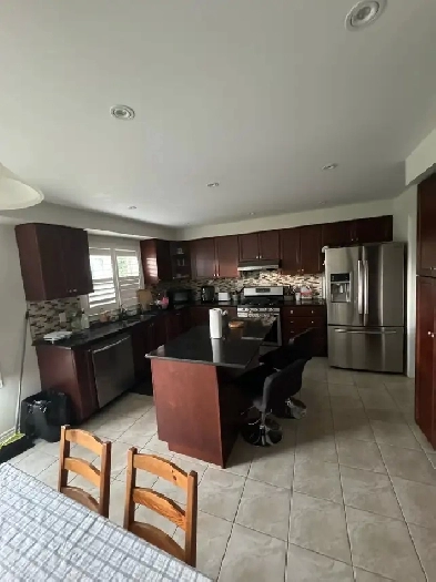 2  Private clean rooms for rent in Scarborough . Image# 4
