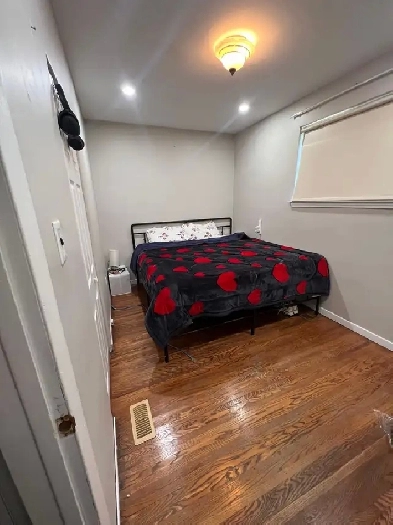 Furnished Room for Rent – Brampton (Utilities & Wi-Fi Included) Image# 3