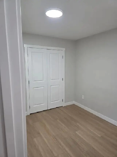 Legal 2 Bedroom Basement for Rent – Skyview Shores Manor NE, Cal Image# 4