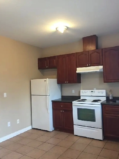 Cozy one bedroom suite available immediately in Burnaby Image# 1