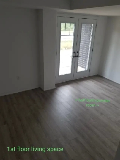 Barrie townhome for rent $2700, utilities included! Image# 1