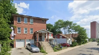 For Rent – Spacious 1-Bedroom Basement with Separate Entrance Image# 1