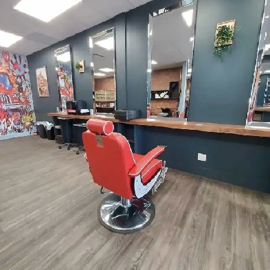 Chair Rental (Barber/Hairstylist/Artist) Image# 1