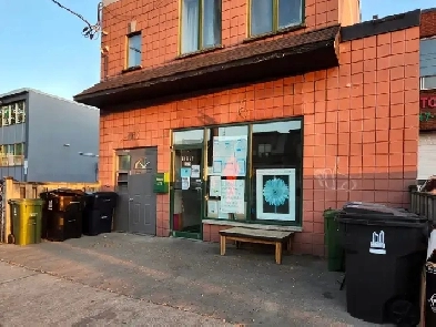 Prime St. Clair Avenue West Office/retail space for lease Image# 17