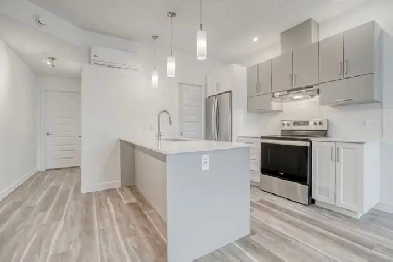 3 bedroom unit Nov 1st. Everything included Image# 10