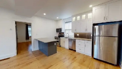 NEW-RENOVATED Modern Home I 2 Bdrm I Close To Everything Image# 1