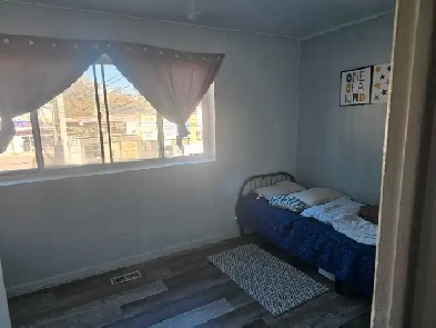 1 BEDROOM FOR RENT (HURONTARIO & DUNDAS) Image# 1