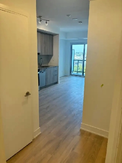 Condo Unit Available at Brimley and Ellesmere! 1 1 Bed. Image# 1