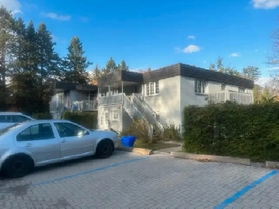 EARLS COURT APARTMENTS 2 BEDROOMS AVAILABLE CALL 705-788-5796 Image# 1