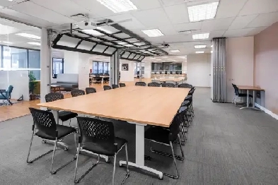 Join a collaborative coworking space environment in Spaces 325 F Image# 6