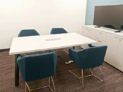 Office space for rent for 4 persons in AB, Edmonton - Elm Busine Image# 7
