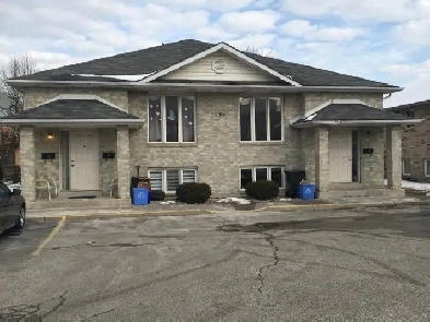 2 Bedroom Apartment for rent In Windsor. Image# 1