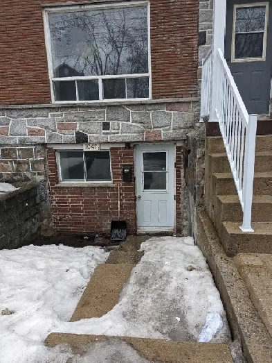 Grand 5 1/2 Image# 1