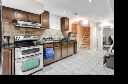 3 Bedroom Shared Basement for Rent in Brampton Image# 1