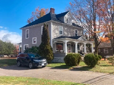 Furnished 4 bedroom Home  For Sale in Debert. Image# 7