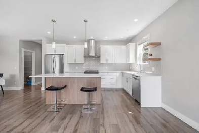 5BR Duplex on KLO Rd& Benvoulin Ct for rent Image# 10