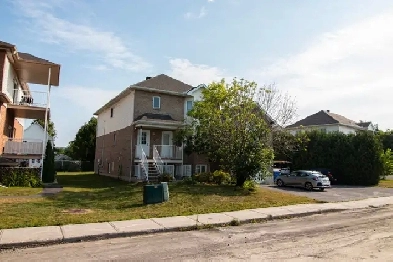 Appartement à louer - 276 Boulevard du Plateau #1 Image# 18